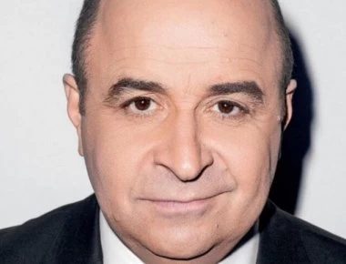 Το παραδέχτηκαν και οι εχθροί του: 5 καμένα αστεία του Σεφερλή με τα οποία γελάμε όλοι (βίντεο)